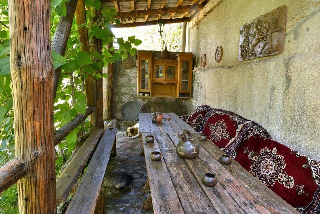 Master's House Dayan Hotel Yerevan Bagian luar foto